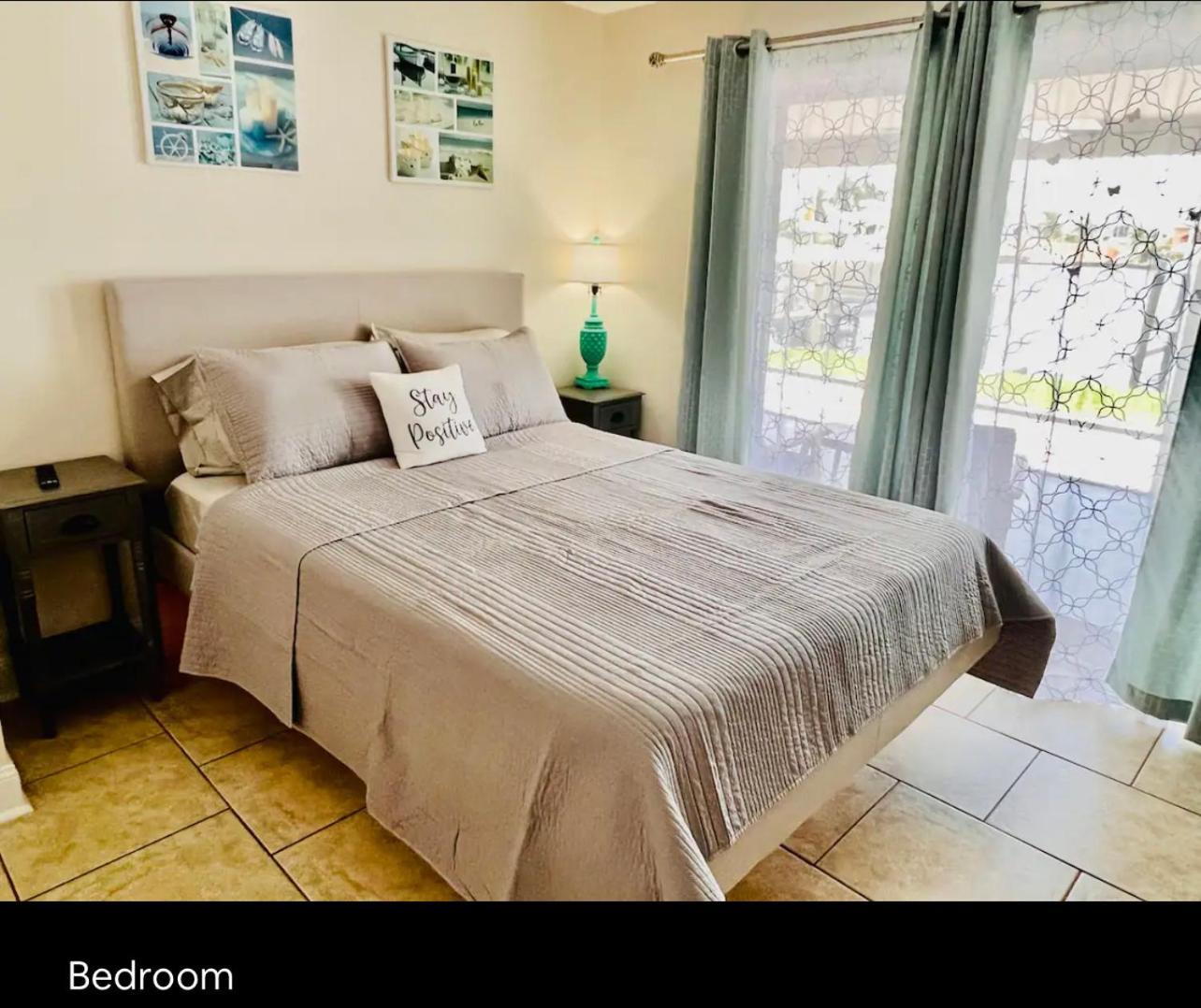 Cozy Home With One Bedroom Cape Coral Exteriér fotografie